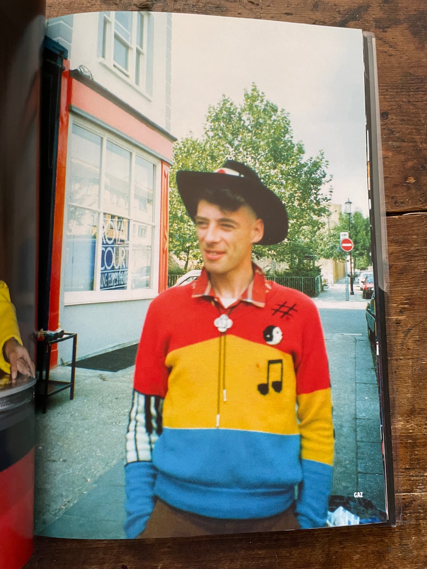 JONES, Ray Roughier. 3000 Hangovers Later. Photos of the Warwick Castle and Portobello in the 1980s.