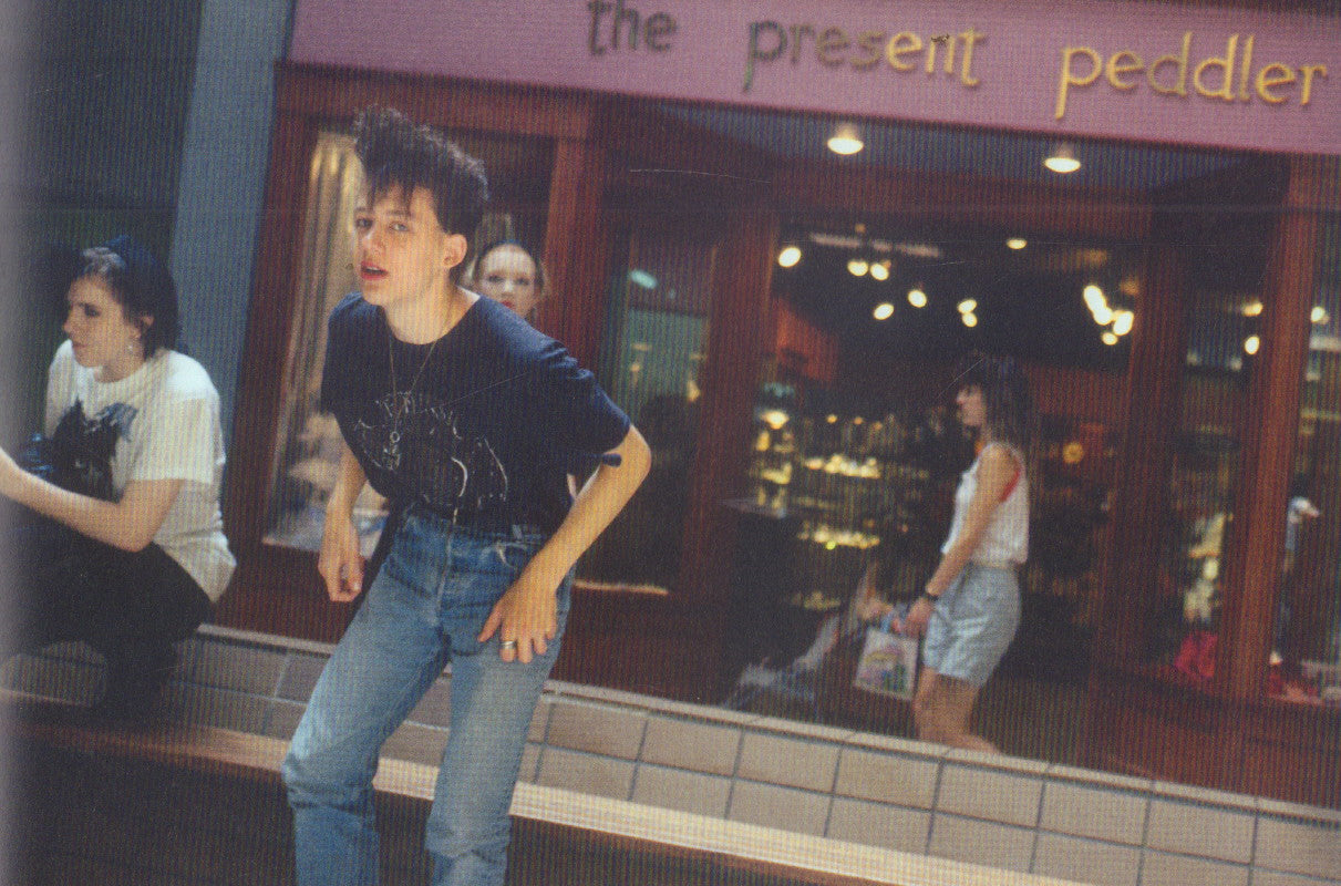 GALINSKY, Michael. The Decline of Mall Civilization.