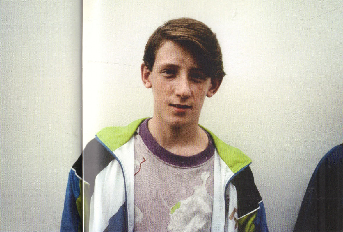SHAFRAN, Nigel. Teenage Precinct Shoppers.