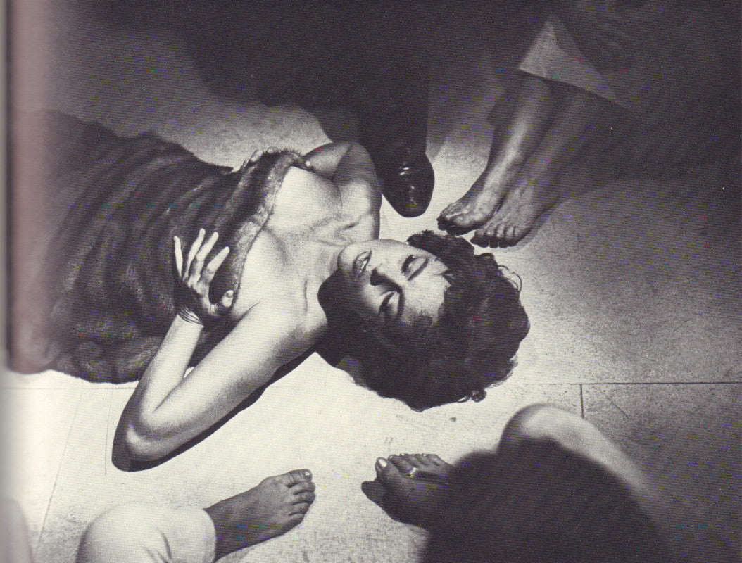 STRICH, Christian. Fellini’s Films: The four hundred most memorable stills from Federico Fellini’s fifteen and a half films.