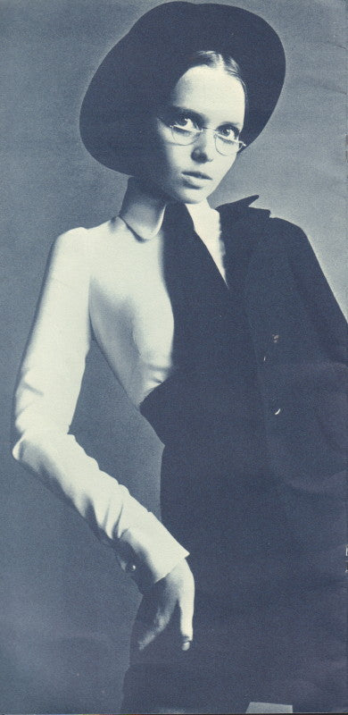HULANICKI, Barbara. Biba.