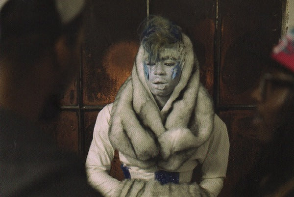 BRATTON, Elegance. Bound by Night.